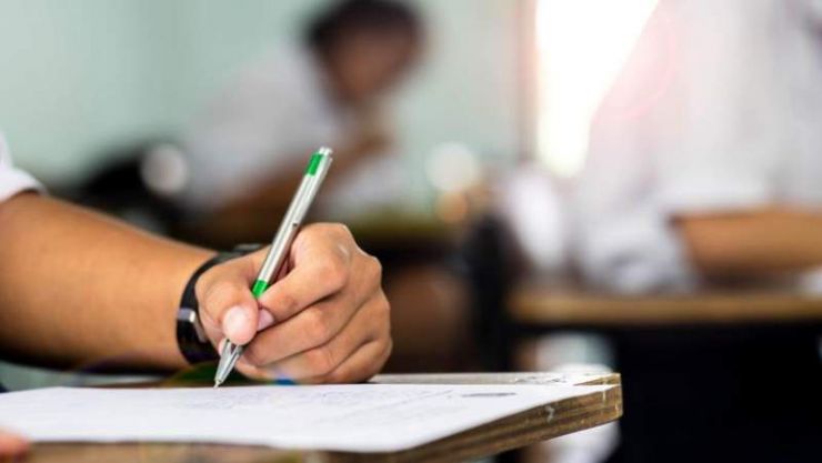 PROIECT | Absolvenții de liceu care au promovat BAC-ul ar putea să-și mărească nota la cel puțin una dintre probe